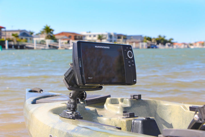 02-4141-11-Fish-Finder-Mount-R-Lock-R-Native-5103.jpg