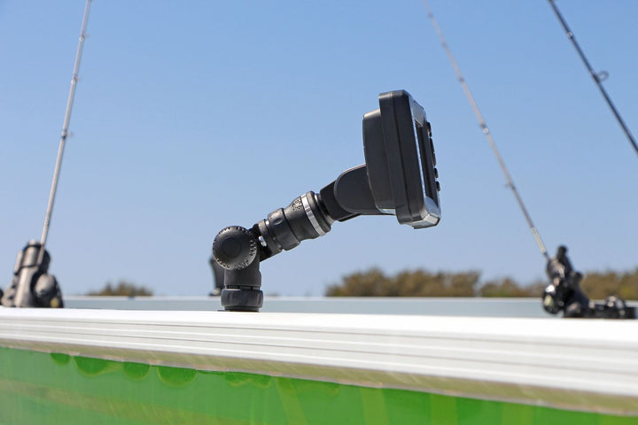02-4142-11-Fish-Finder-Mount-R-Lock-HOOK2-Nomad--5249-ADMIN-Oct-12-104905-2018-Conflict-Kopie.jpg