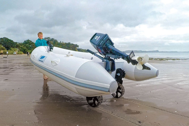 50-0009-51Dinghy-Wheels-sam-towing-Kopie.jpg