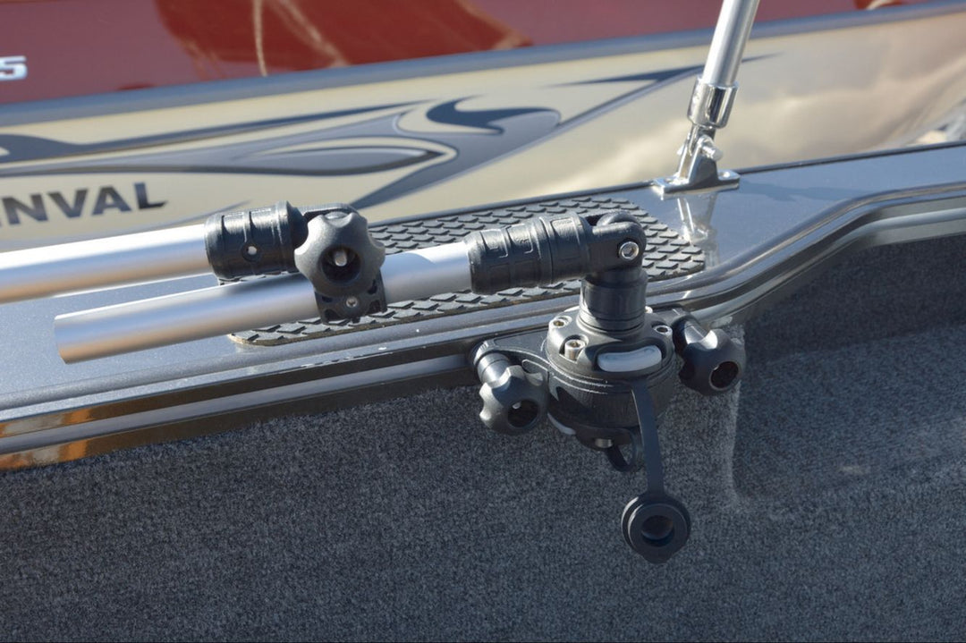 Bimini-Halter-von-Fasten-mit-Gelenk.jpg