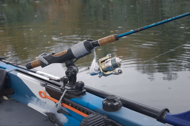 Bootsrutenhalter-fu--r-Angler-auf-Kajak-von-Fasten.jpg