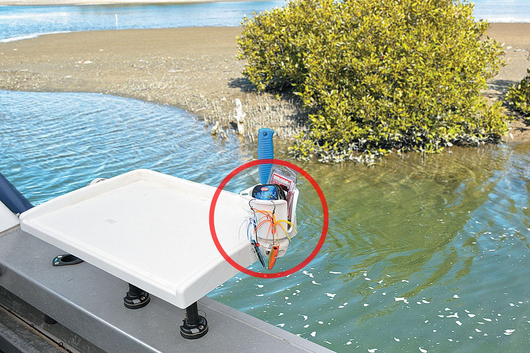 Cup-holder-nautic-railblaza.jpg