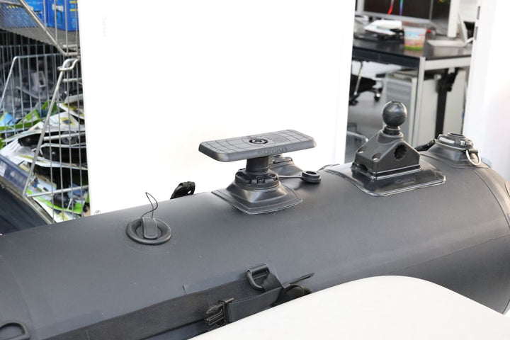 Echolot-Set-Fasten-Halterungschlauchboot-L400t-.jpg