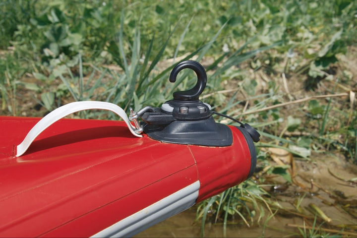 Fasten-Haken-fu--r-Boote-und-Schlauchboote-am-Spitze-.jpg