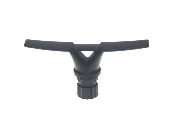 Fasten-schwarze-Klampe-zum-Festmachen-des-Bootes-am-Steg--Belegklampe--Festmacherklampe-fc229.jpg