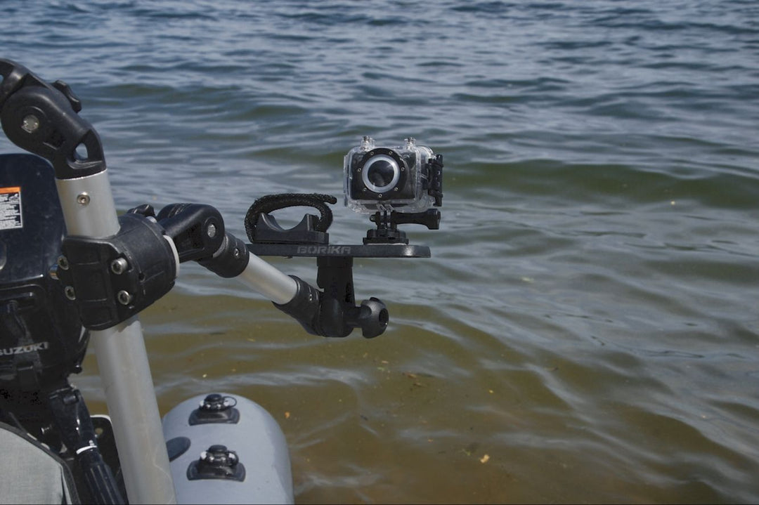 GoPro-auf-ein-Schlauchboot-mit-Fasten-Produkte-montie.jpg