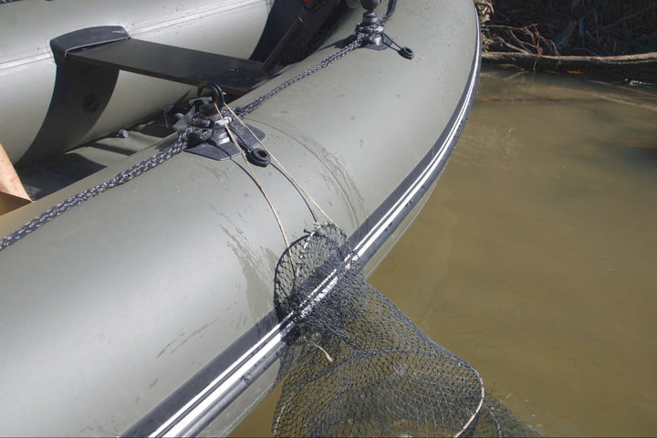Haken-von-Fasten-fu--r-Schlauchboot-Befestigung-fu--r.jpg