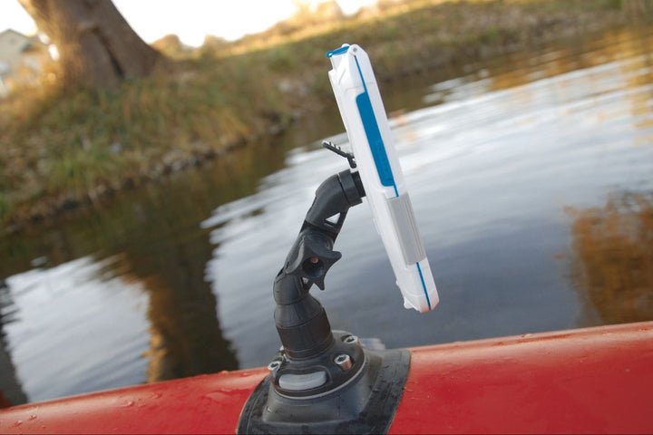 Handyhalter-von-Fasten-auf-ein-Schlauchboot.jpg