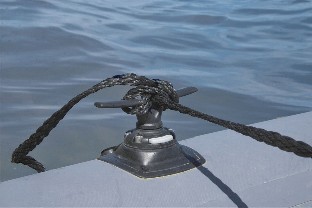 Klampe-fu--r-Schlauchboot-von-Fasten.jpg