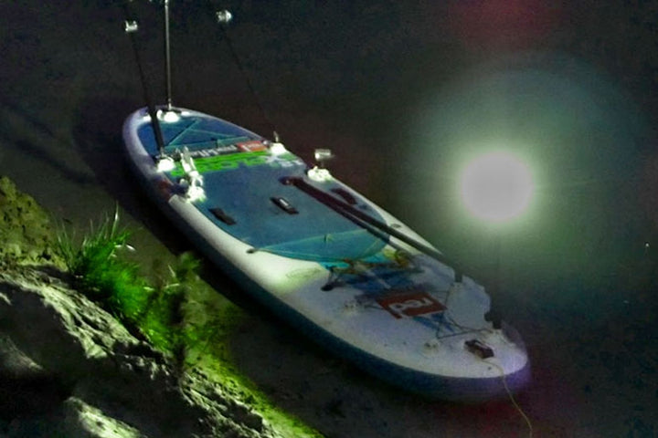 L415boot-licht-gra--tehalterung.jpg