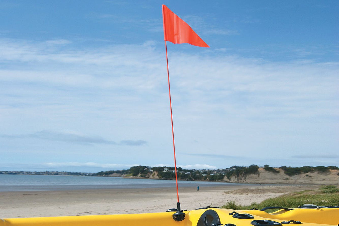 Railblaza-flag-pole-Kayak.jpg