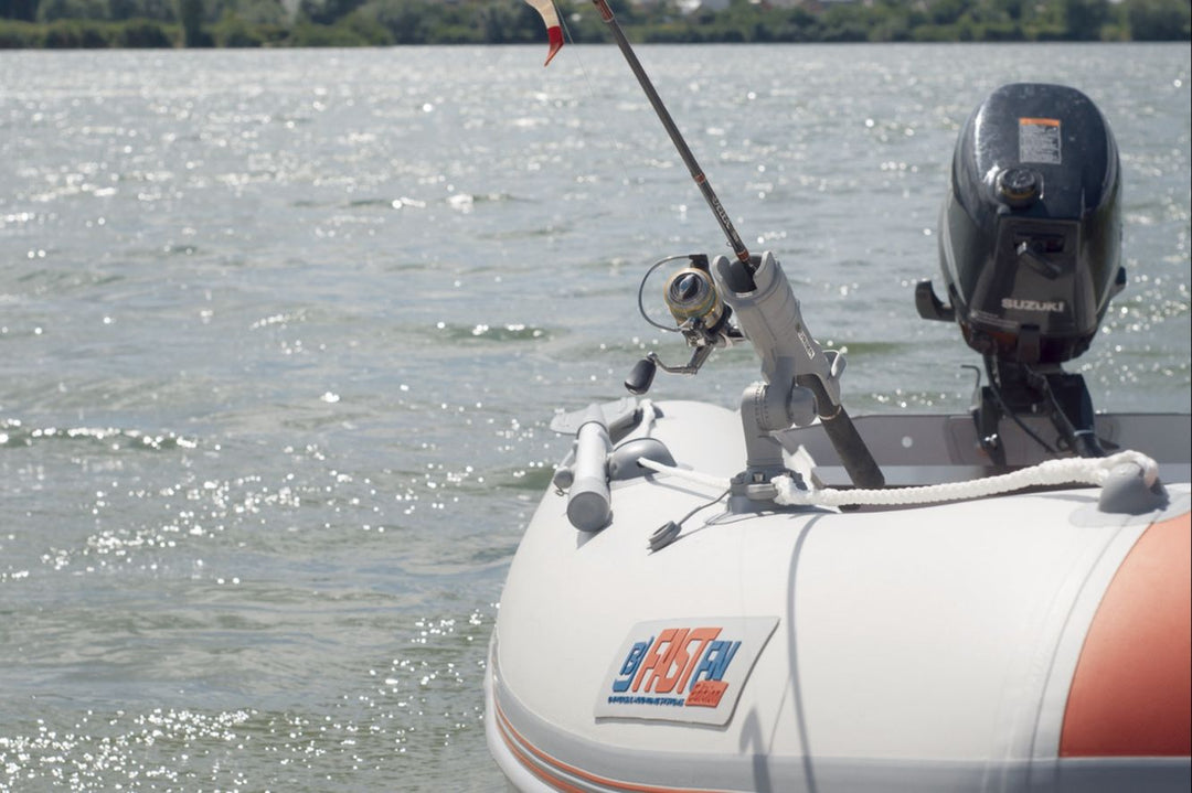 Regulierbar-Bootsrutenhalter-fu--r-Angler-auf-Schlauc.jpg