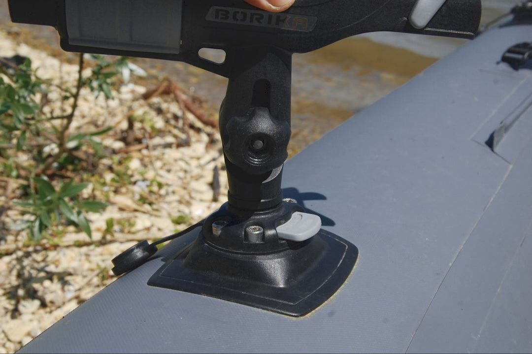 Schlauchboot-detail-mit-Fasten-Produkte.jpg