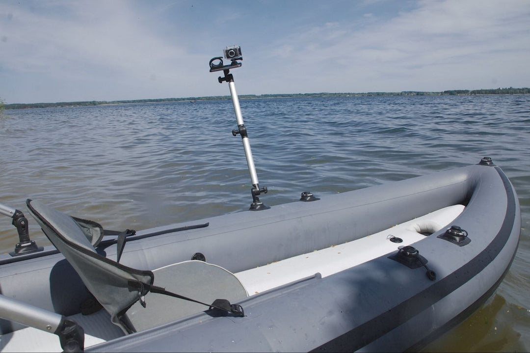 Schlauchboot-mit-Fasten-Kamerahalter.jpg