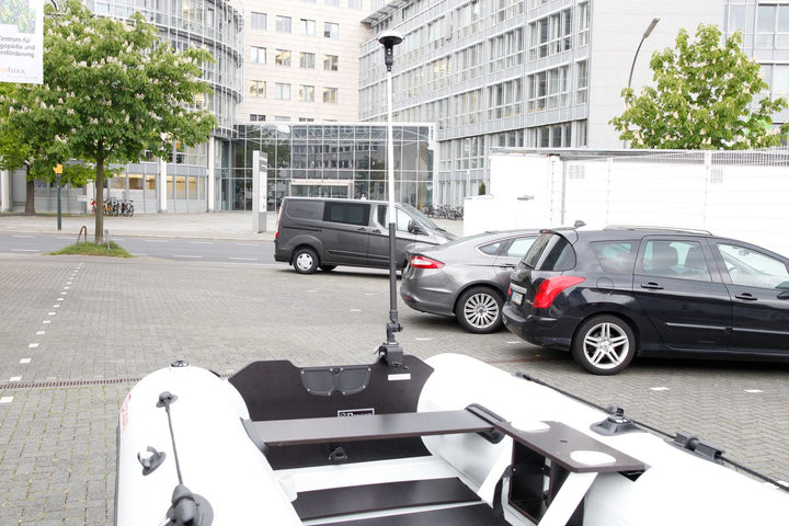 Verla--ngerbarer-positionslicht-schlauchboot-1.jpg
