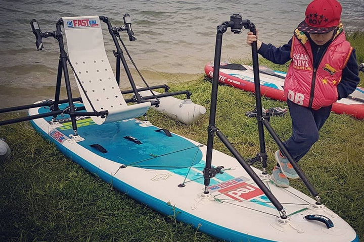Von-SUP-nach-Trimaran-mit-Fasten-Bootszubeho--r.jpg