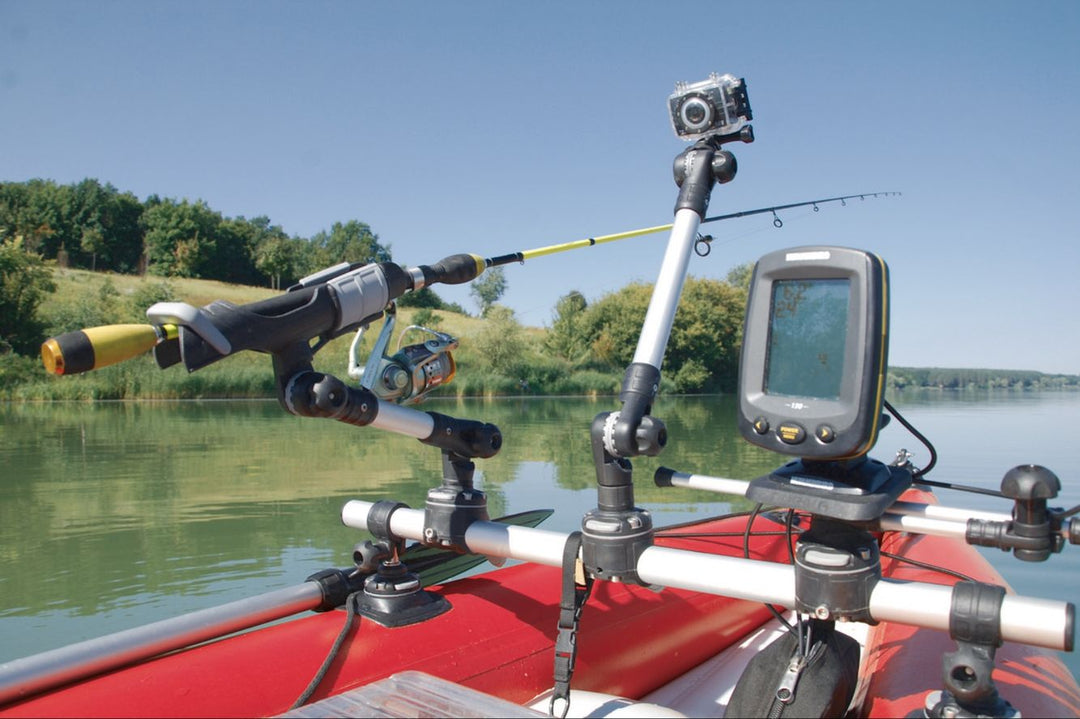Wie-ein-Kajak-fu--r-Angler-ausru--sten-mit-Fasten-Zub.jpg