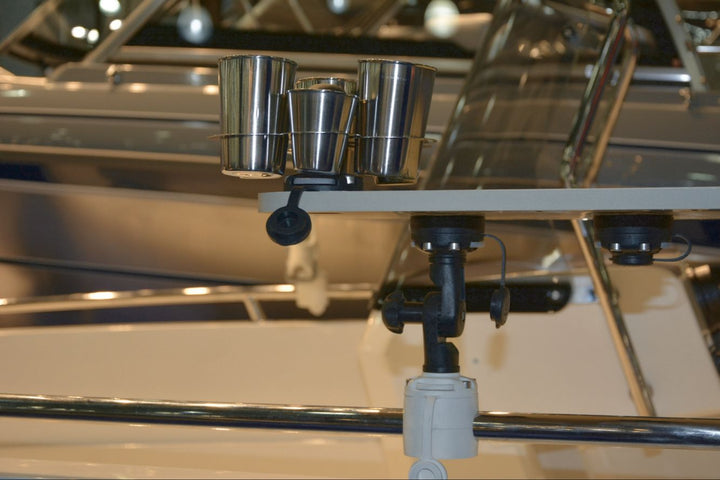 Yacht-Zubeho--r-Fasten-Getra--nkehalter-fu--r-Edelsta.jpg