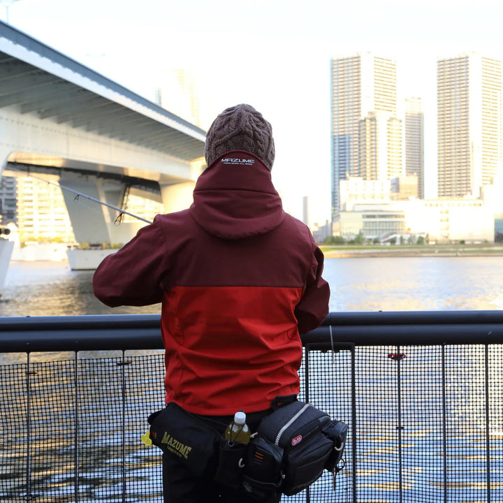 mazume REDMOON WAIST BAG V – Wasserdichte Rettungs- und Gürteltasche für Angler (Schwarz)