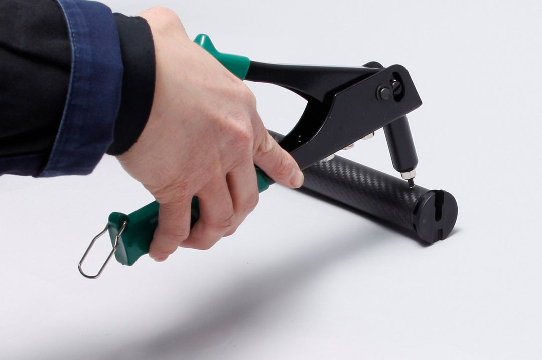 Blindnietzange  Ideal zur Montage von Carbonrohren und Fasten Gelenken