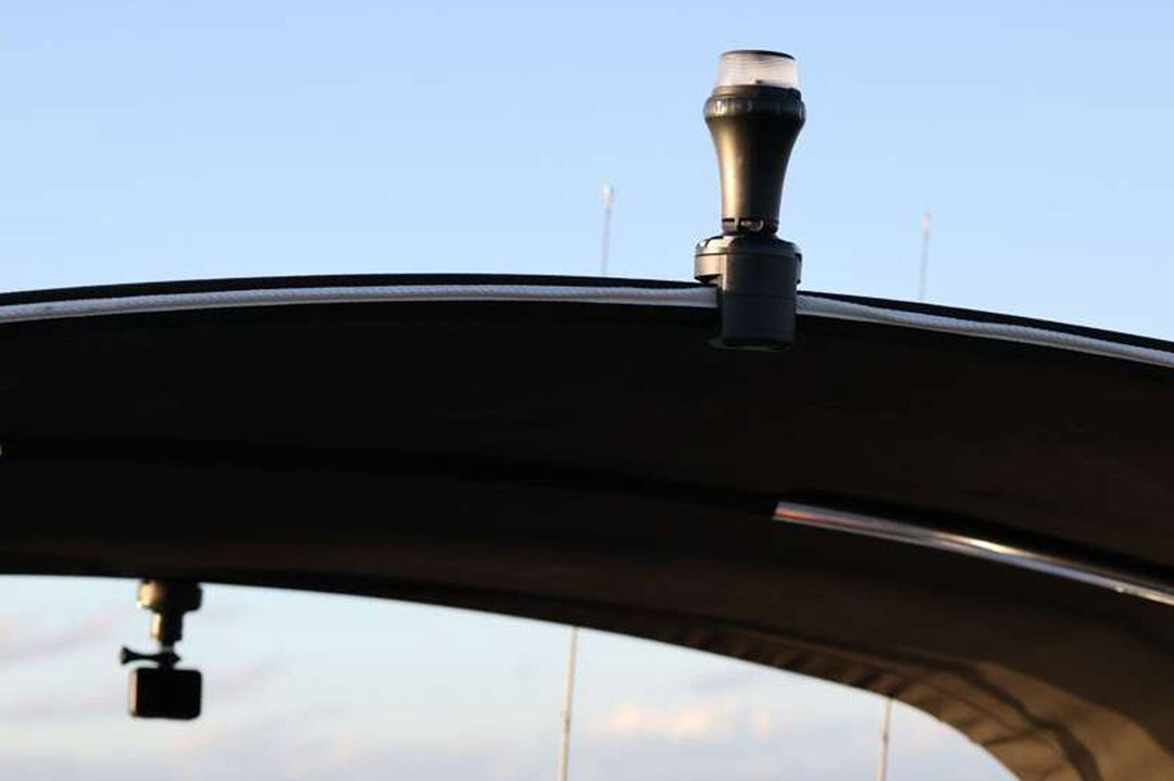 bimini-halter-licht.jpg