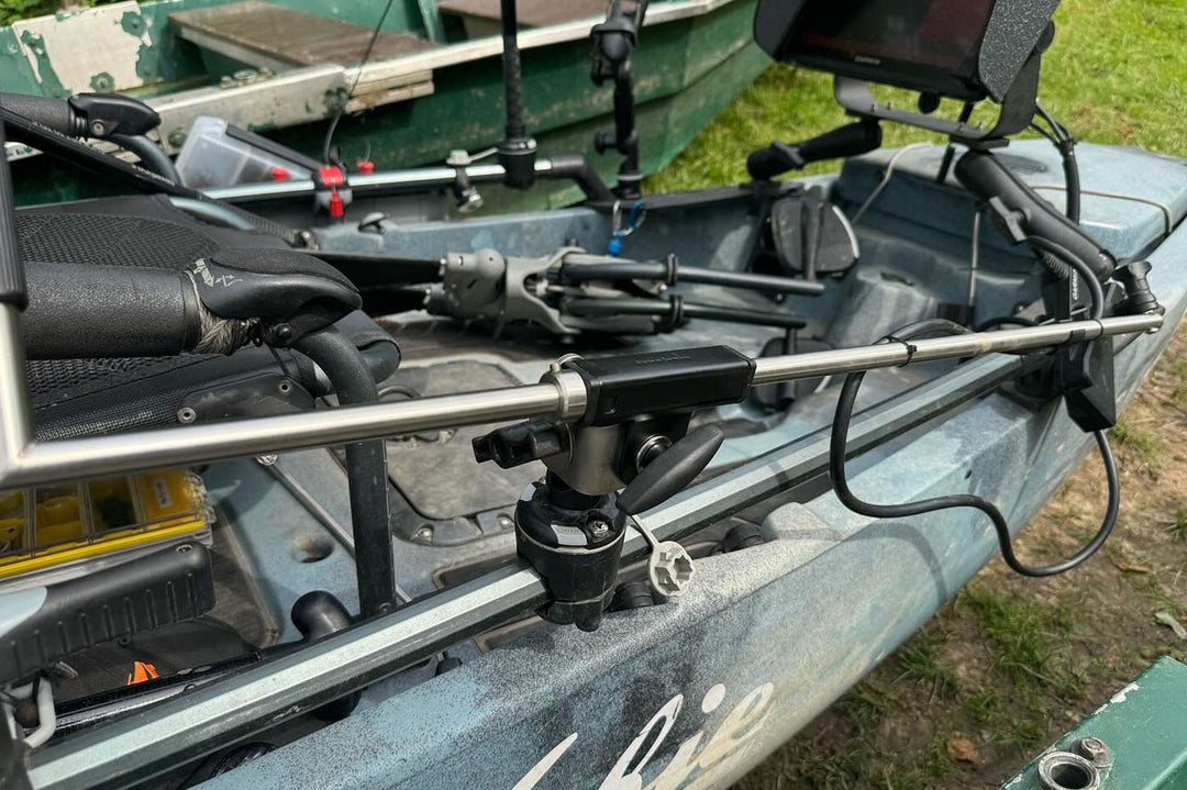 Set: Railblaza Geberstange (850mm) Garmin Lowrance + Halterung für Hobie H-Rail