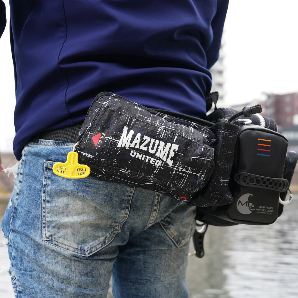 mazume REDMOON WAIST BAG V – Wasserdichte Rettungs- und Gürteltasche für Angler (Schwarz)