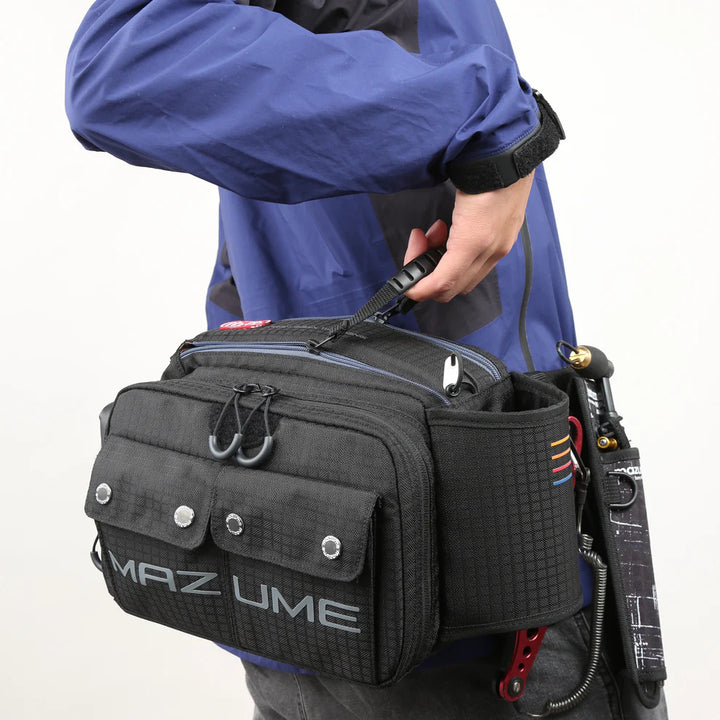 mazume SEATANK IV Angeltasche Bauchtasche – Wasserdichter Angel-Rucksack mit großem Stauraum und robustem Design (Schwarz)