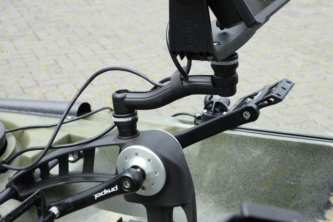 swingarm-gelenkarm-kajak.jpg