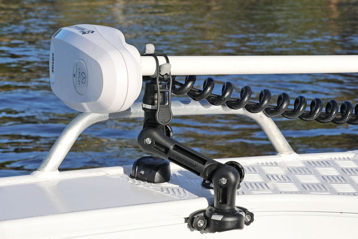 terranova-weiss-halter.jpg